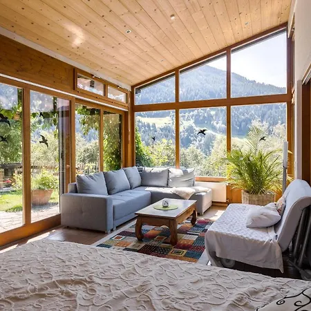 Aparthaus Am Walde & Sonnenseite Apartment *