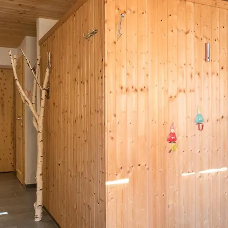 Aparthaus Am Walde & Sonnenseite Апартаменты Бартоломеберг