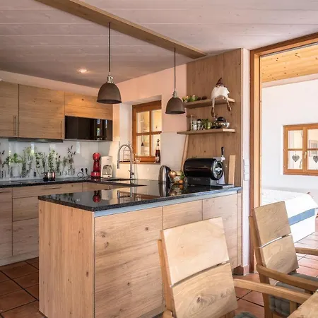 Aparthaus Am Walde & Sonnenseite Бартоломеберг